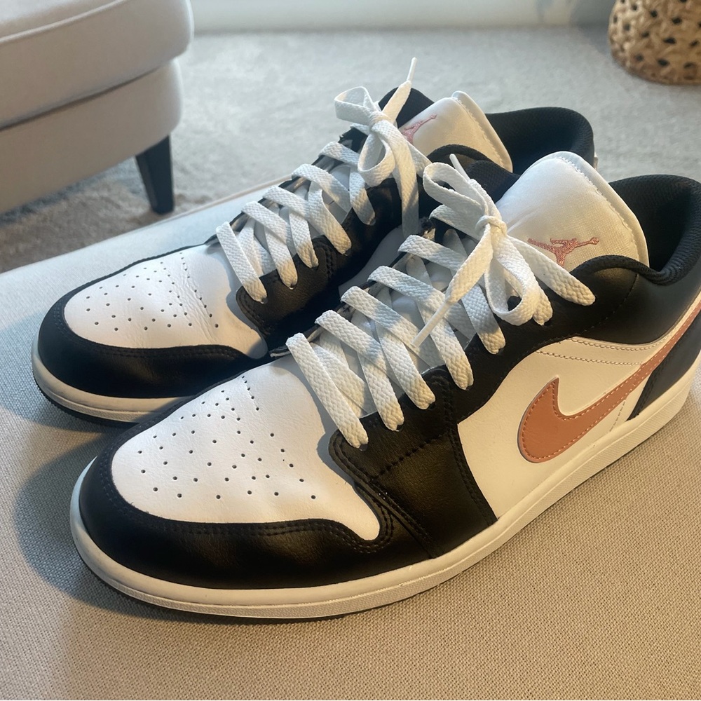 Nike Air Jordan 1 Low Men's - Black/White/rust Pink Swoosh. Perfect 4 prom - Picture 5 of 11